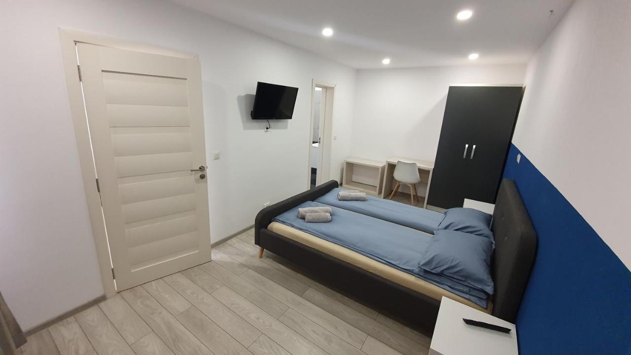 Marcos Apartments Victoriei - Self Check-In Resita Extérieur photo