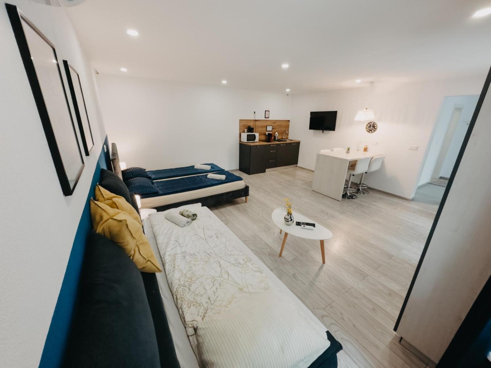 Marcos Apartments Victoriei - Self Check-In Resita Extérieur photo